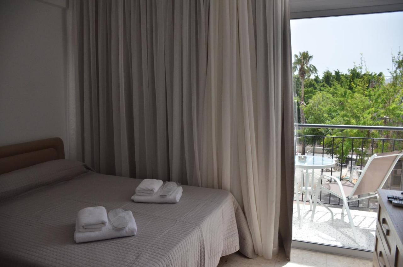 Almyria Apartments - By Imh Travel & Tours Paphos Exterior foto